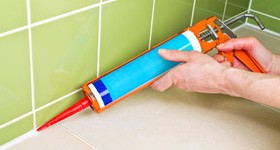 Silikonfugen 10.2025